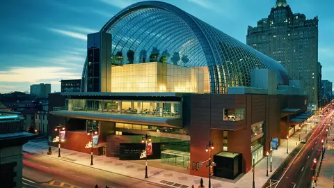 The Kimmel Center employs d&b V-Series for movies, music and more.