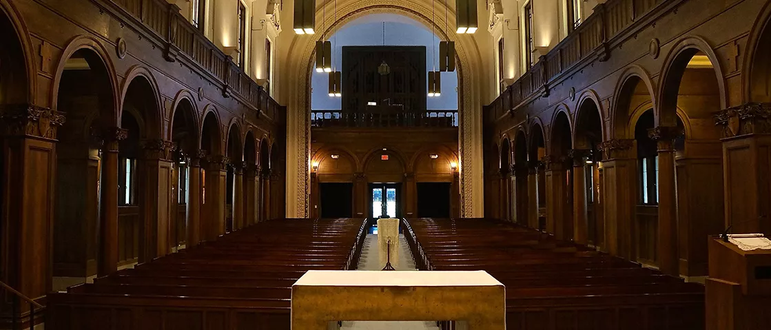 Coloured d&b columns at Carondelet chapel.