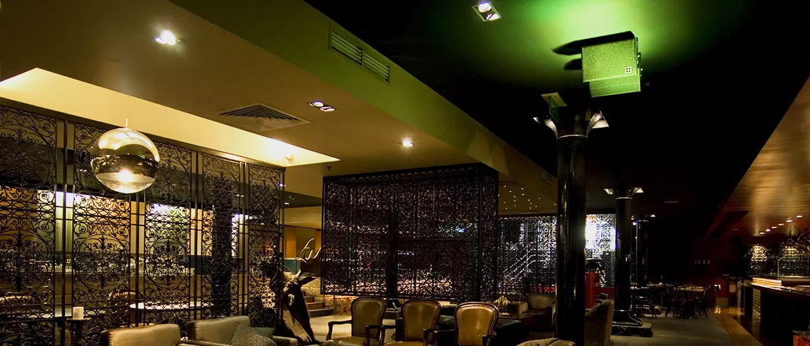 Long Room cocktailbar in Melbourne | d&b audiotechnik