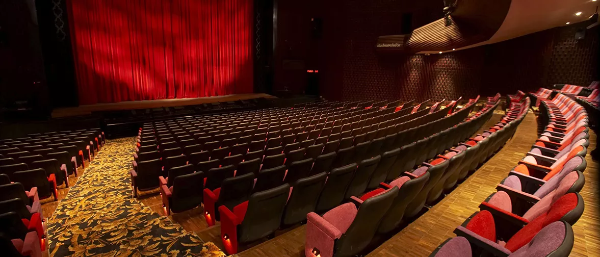 Thailand's Esplanade Ratchda. The epitome of Arte-tainment | d&b audiotechnik