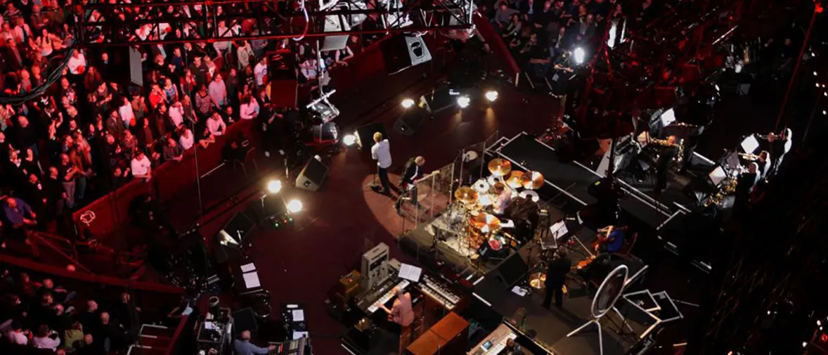 Roger Daltrey's performance for Teenage Cancer Trust (TCT) | d&b audiotechnik