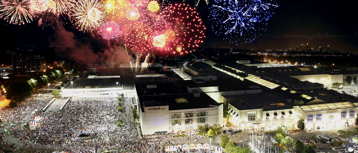 lenox mall july 4th hours