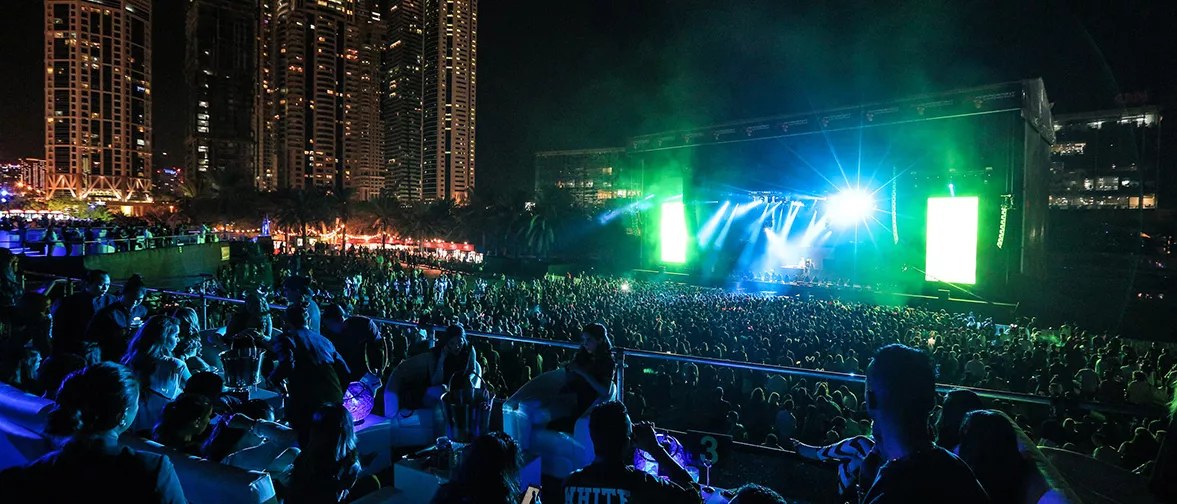 David Guetta rings in the New Year with d&b.