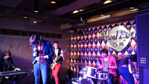 Hard Rock Café arrives with d&b in Budapest 
