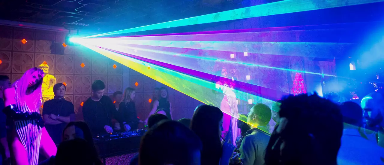 Eclectic club puts d&b sound on the menu