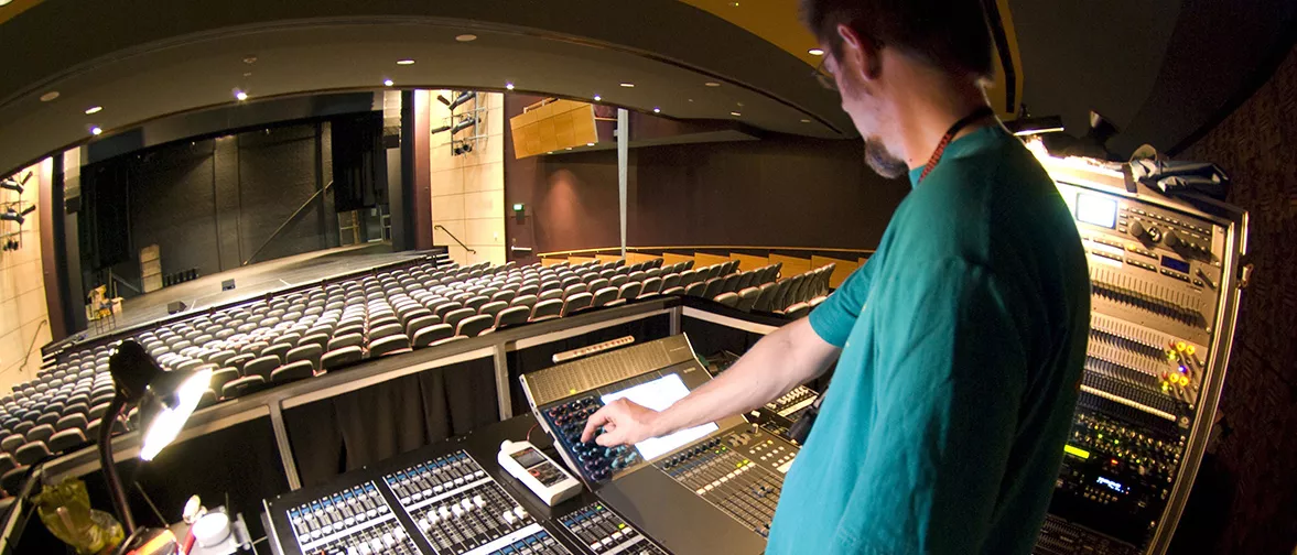 Mandurah Arts Centre installs d&b Q-Series