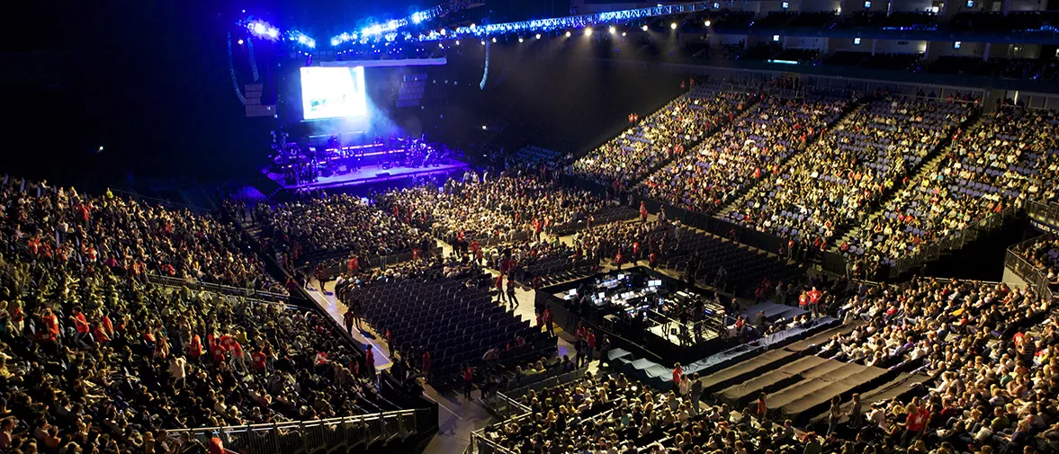 Hillsong momentum reaches the O2 with d&b