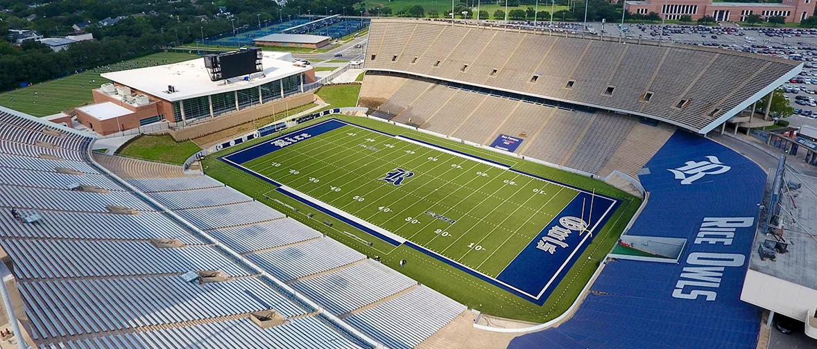 Rice Stadium in Houston Texas | d&b audiotechnik