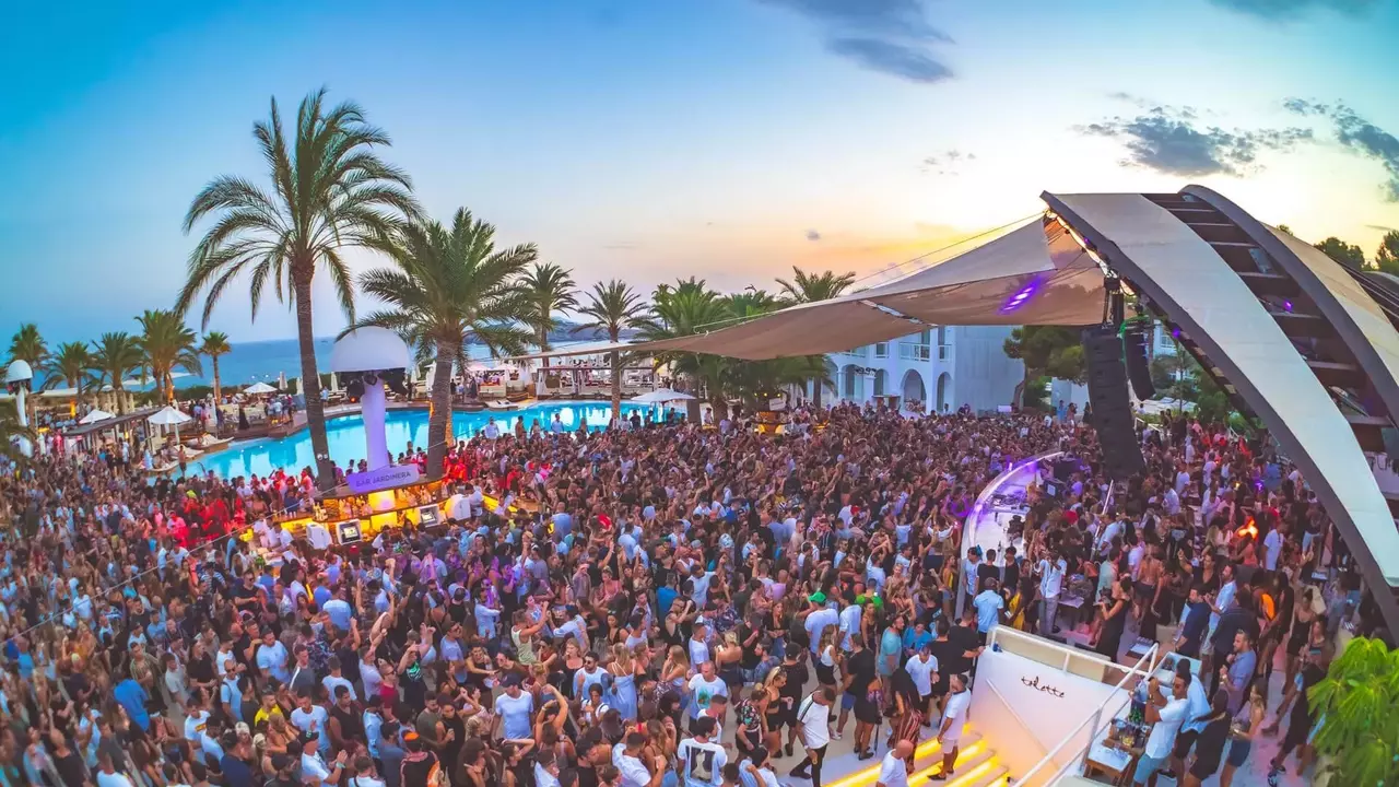Pacha installs d&b GSL system into Ibiza resort