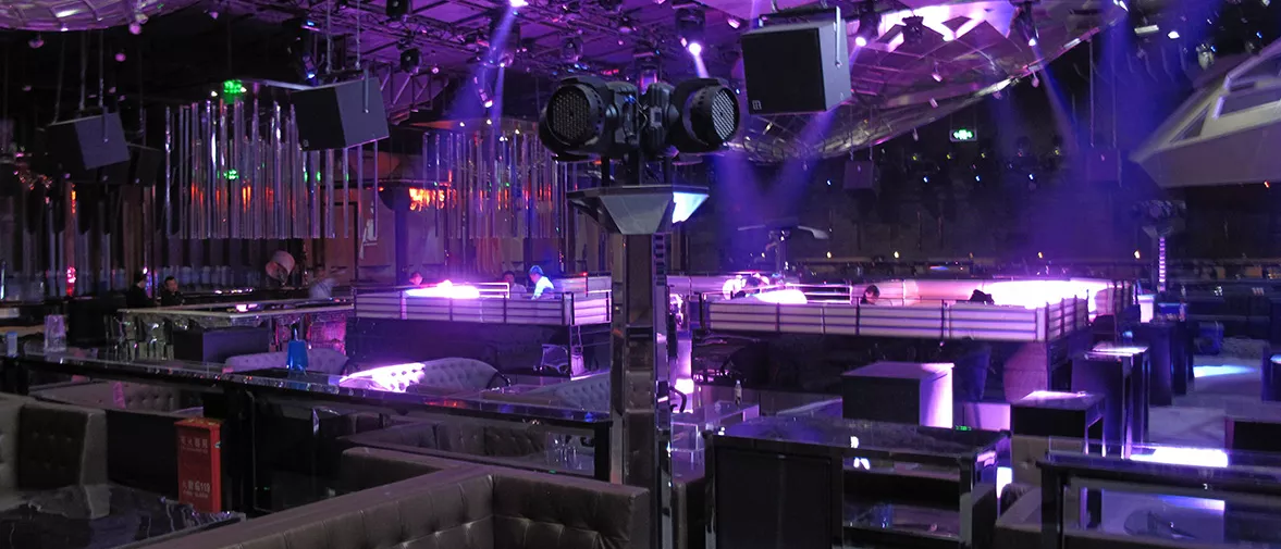 Dancing with d&b to the dashboard of delight d&b audiotechnik