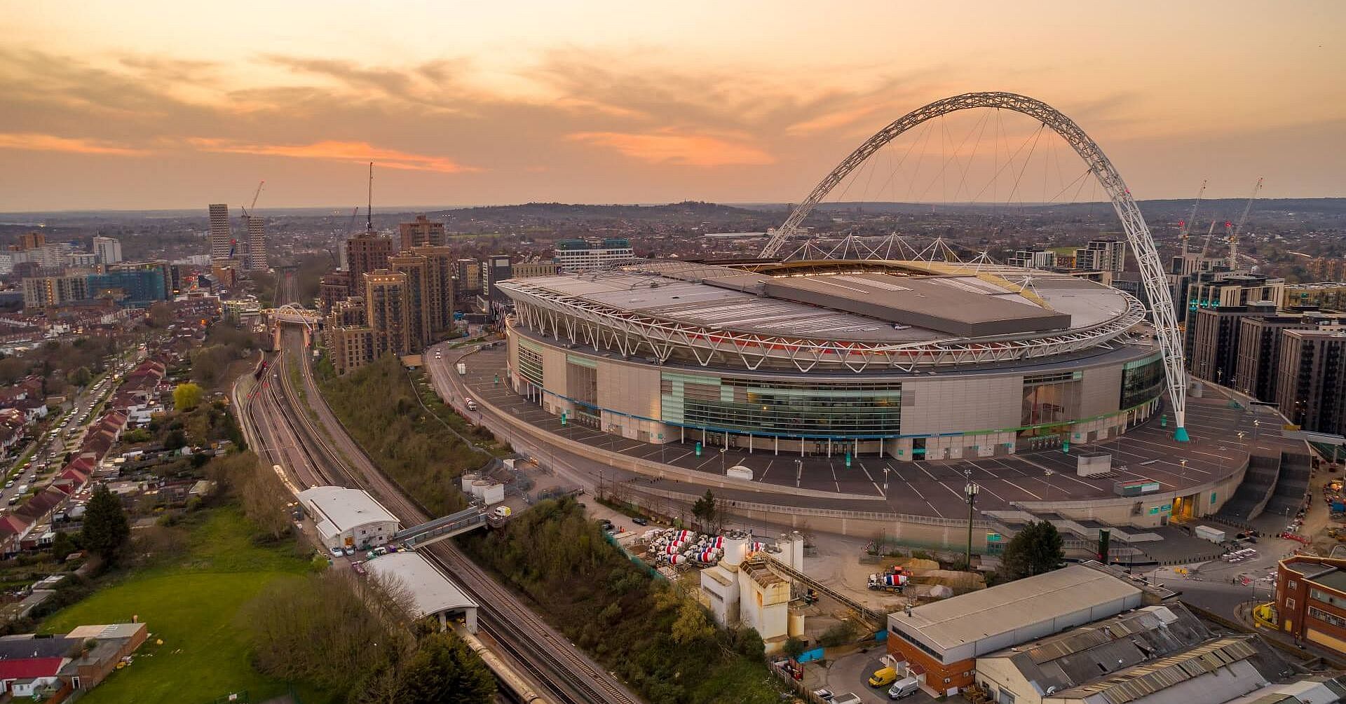 Wembley está preparado para 'dar caña' con una solución de audio dos por uno de d&b | d&b audiotechnik