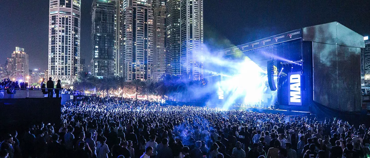 David Guetta rings in the New Year with d&b. | d&b audiotechnik